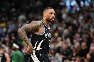 ESPN：目前没队急着签利拉德 现在给底薪明年无法给大合同留人